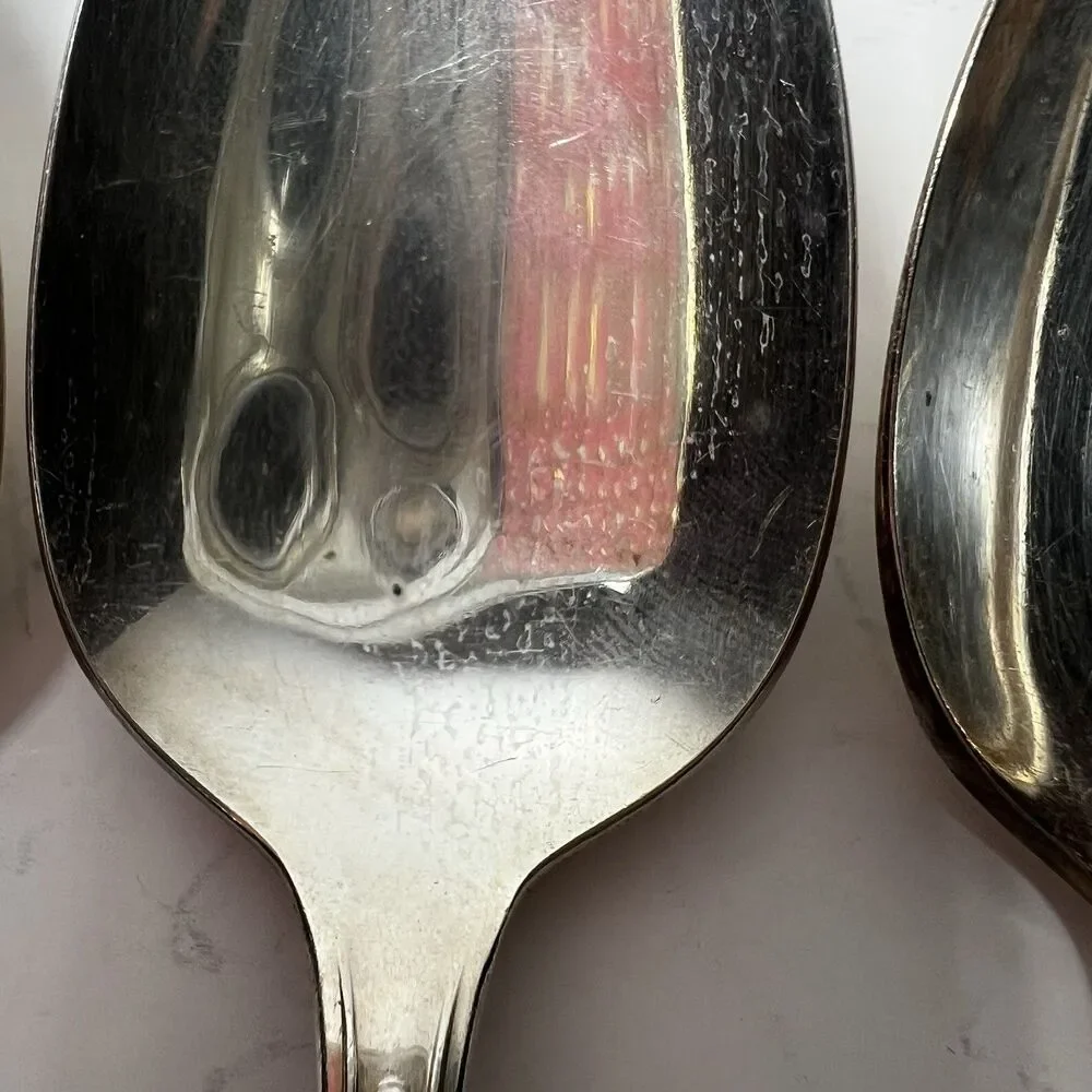 Lot of 8 Vintage Oneida Community TUDOR PLATE 6